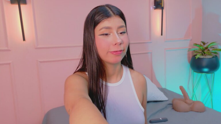 littleezoee's Streamate show and profile